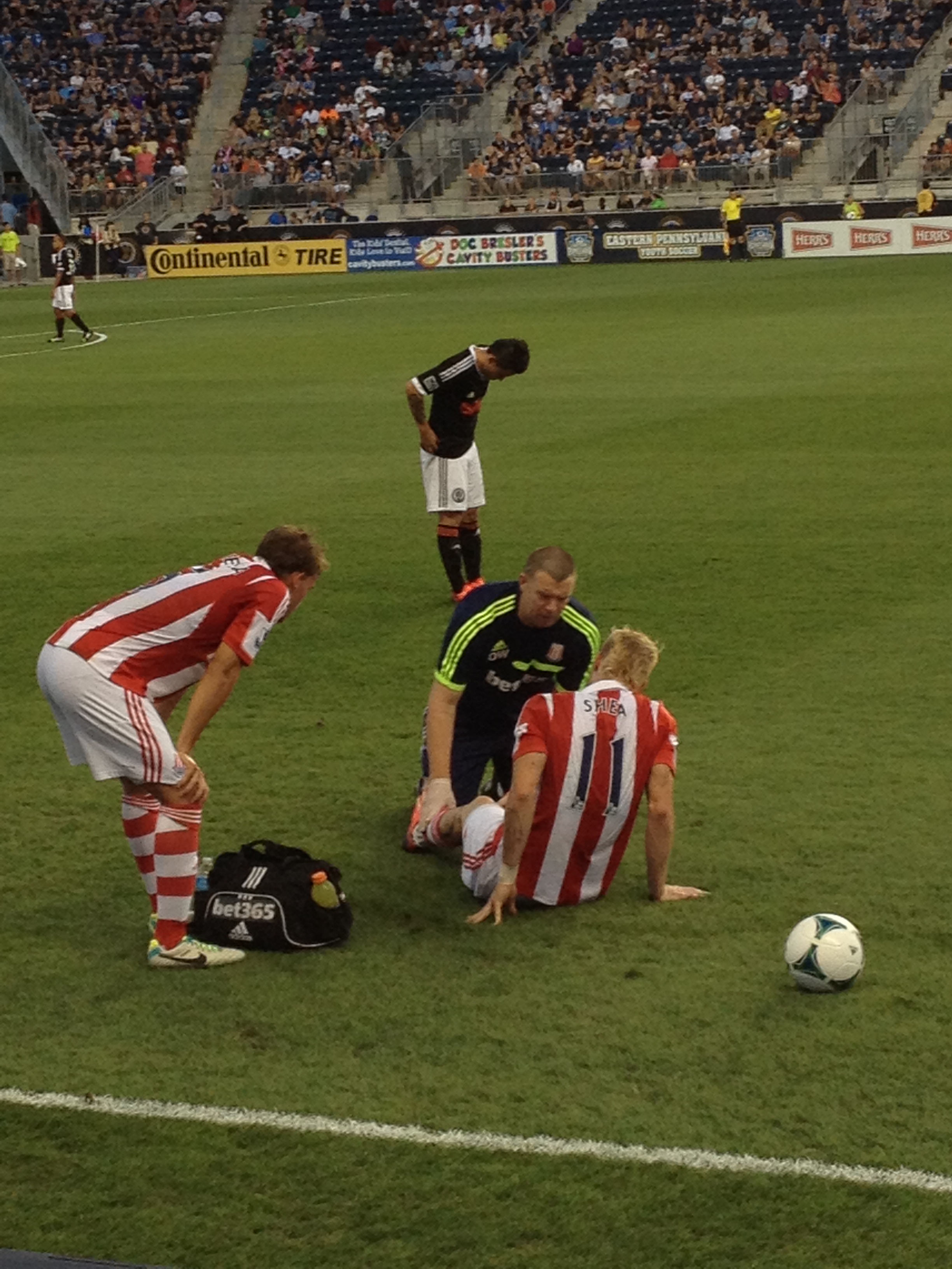 Brek Shea injured during friendly against Union
